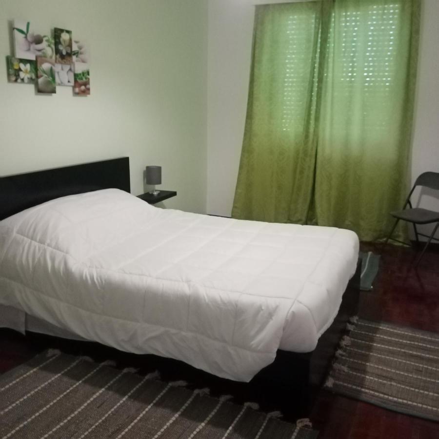 Ferienwohnung Apartamento T2- Apartamento Do Gu Ponta Delgada Exterior foto